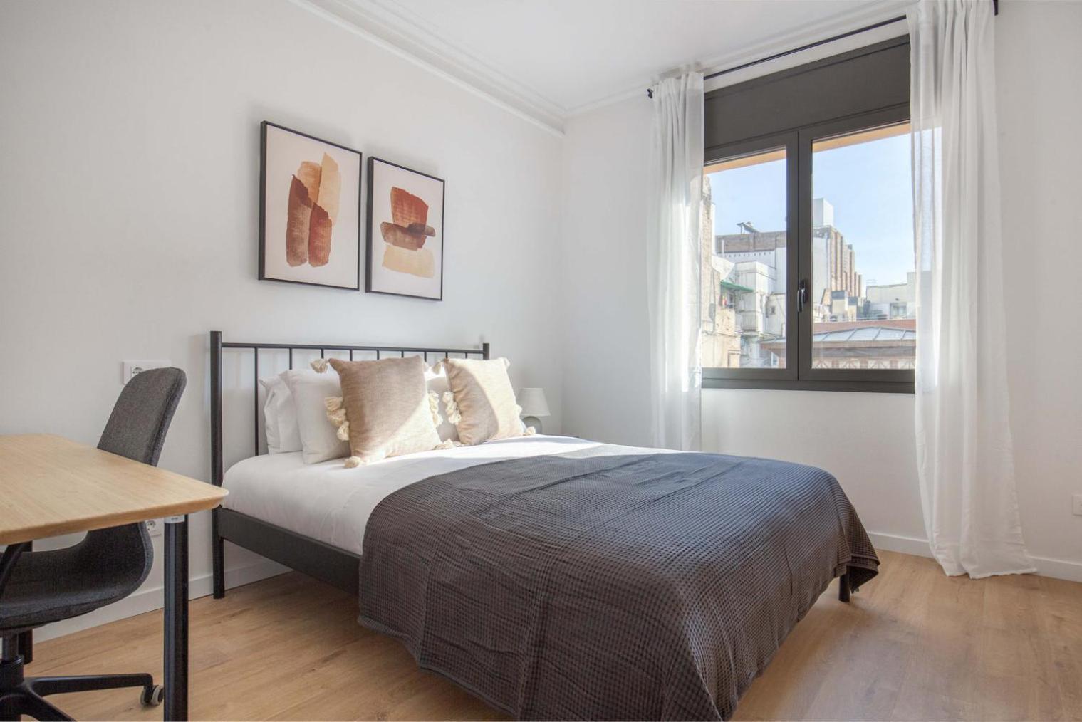 Blueground El Gotic Balcony Fully Furnished Bcn-122 Apartment
