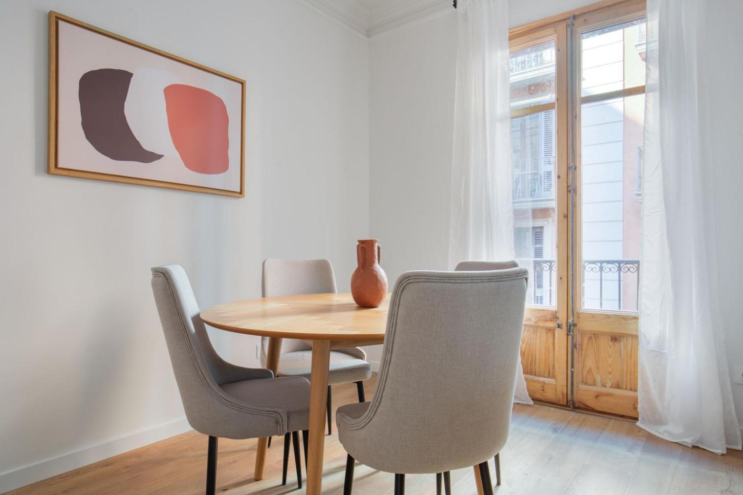 Blueground El Gotic Balcony Fully Furnished Bcn-122 Apartment *