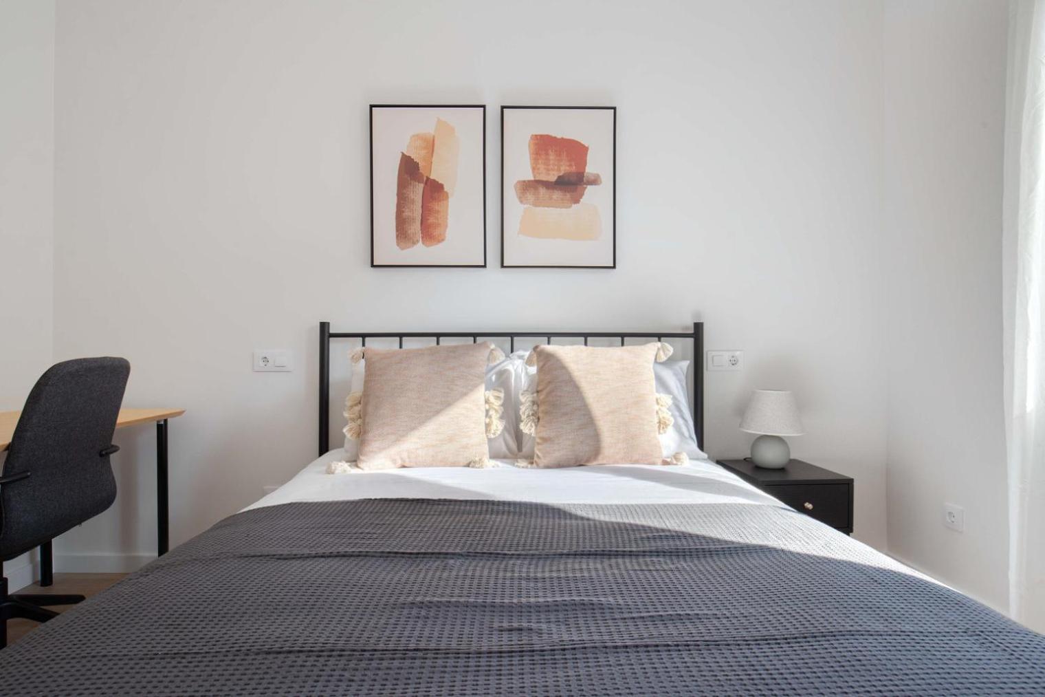 Blueground El Gotic Balcony Fully Furnished Bcn-122 Barcelone